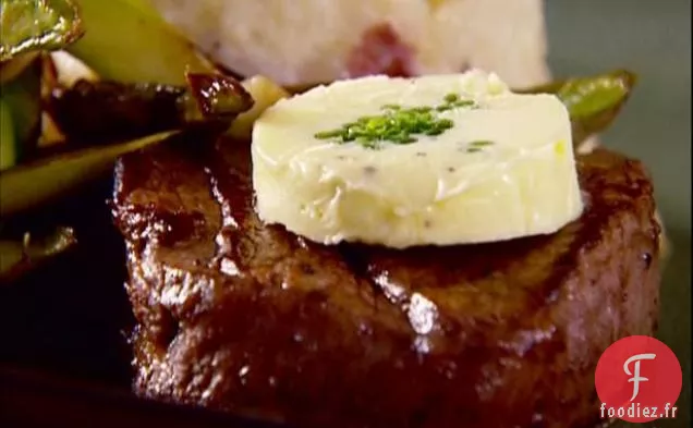 Filet mignon flambé au beurre de ciboulette