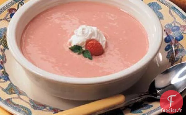 Soupe aux framboises et aux canneberges pour deux