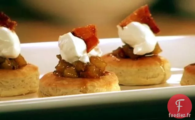 Tartelettes aux pommes, bacon et bourbon