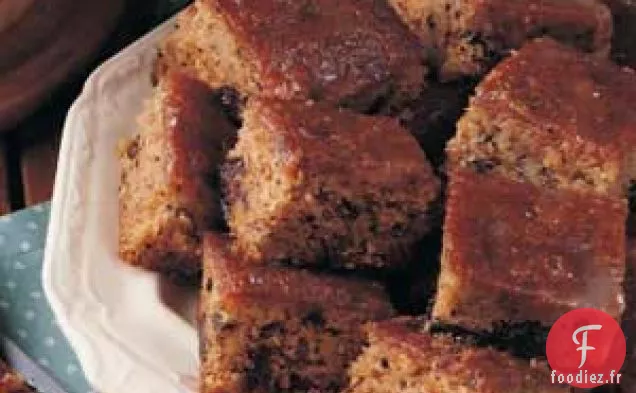 Gâteau aux pruneaux avec glaçage