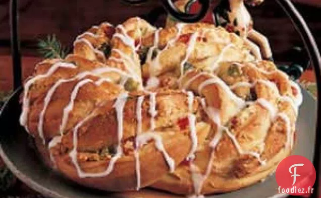 Couronne de cerises et d'amandes