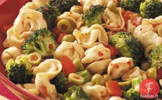Salade de tortellinis festive