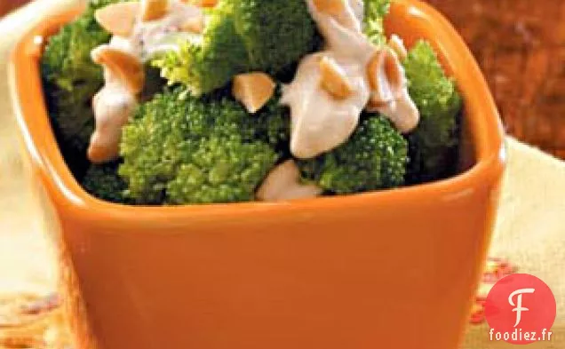 Brocoli acidulé aux cacahuètes