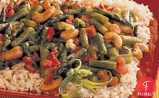 Sauté d'asperges et de noix de cajou