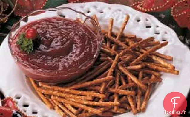 Trempette de bretzel rouge rubis