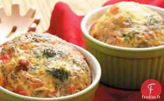 Coupes de quiche au bacon et au brocoli