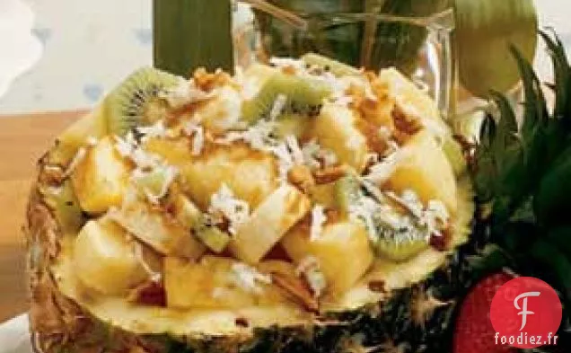 Bateau festif à l'ananas