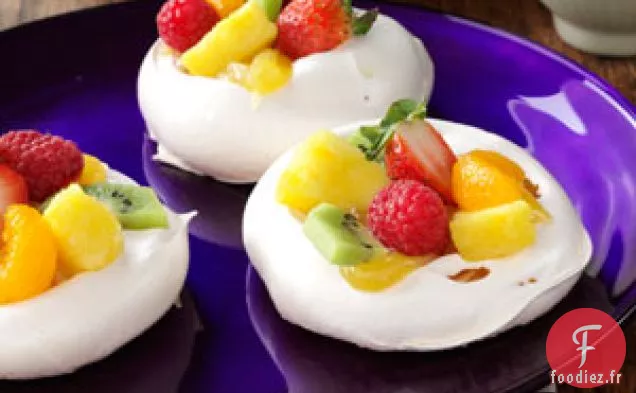 Coupes de meringue de Pâques