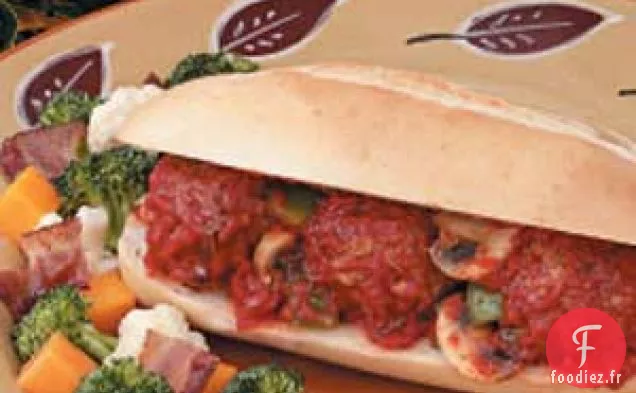 Sandwichs aux boulettes de viande italiennes