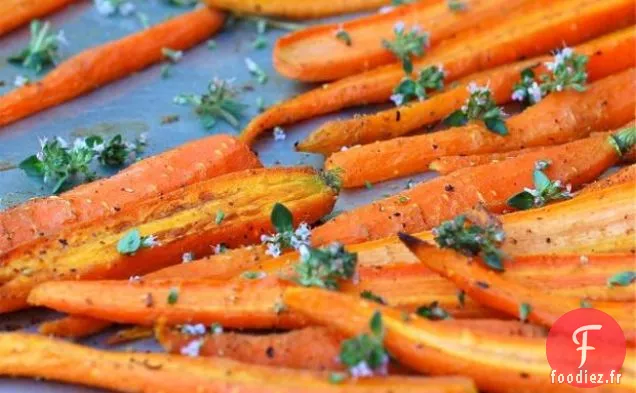 Carottes De Printemps Rôties À La Coriandre Et Au Thym