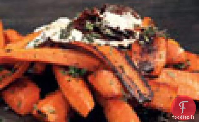 Carottes Brûlées Au Fromage De Chèvre, Persil, Roquette Et Croustillant
