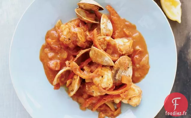 Ragoût de Poisson aux Poivrons, Amandes et Safran