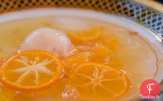 Loy Gaew, Soupe Froide À L'Orange Et Au Litchi Au Sirop De Gingembre