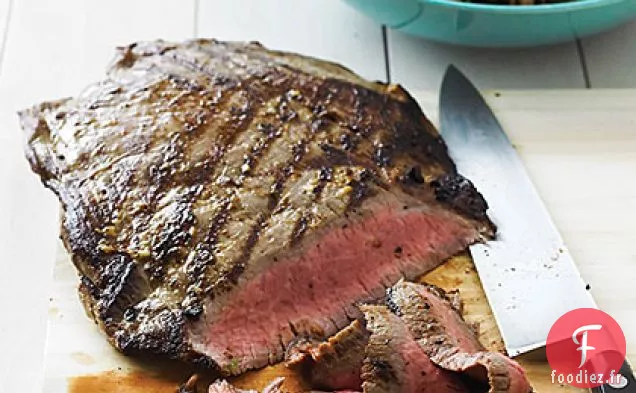 Steak de Raifort Grillé avec Salade de Champignons
