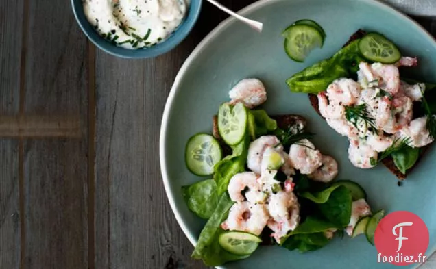 Salade De Crevettes Et Concombre Avec Mayo Au Raifort