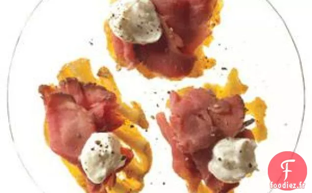 Canapés Au Rôti De Bœuf Et Au Raifort