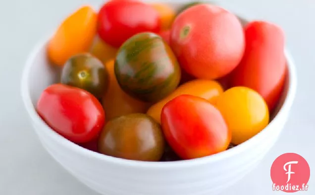 Salade De Tomates Anciennes Au Raifort Et Au Fromage de Chèvre