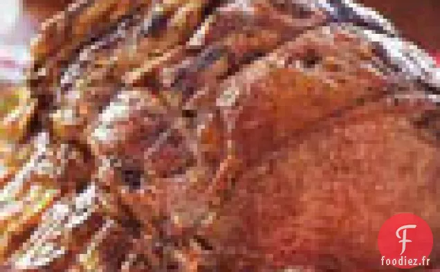 Côte de Bœuf Rôtie à la Sauce Madère et Sauce au Raifort