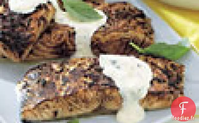 Filets de Saumon Grillés à la Sauce Crémeuse au Raifort
