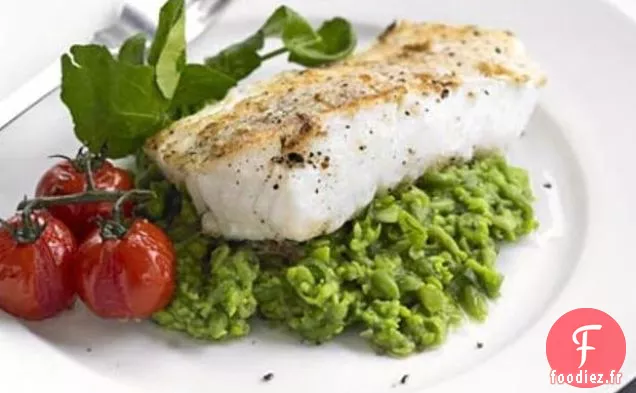 Lieu Jaune Poêlé À La Purée De Pois Et De Cresson