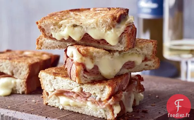 Panini Mortadelle et Fromage