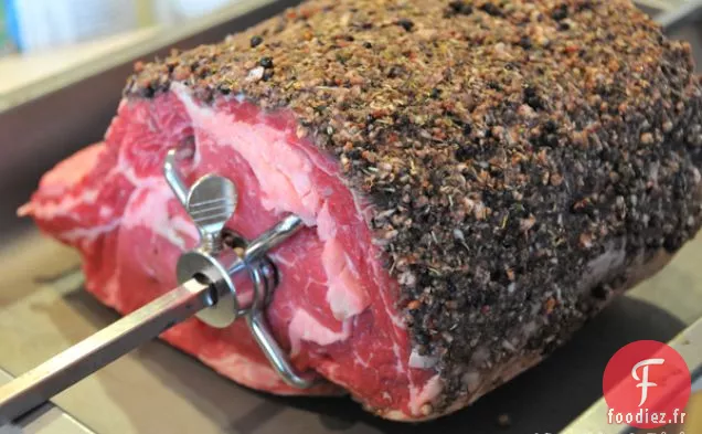 Côte De Bœuf Avec Croûte D'Ail Et Sel et Poivre