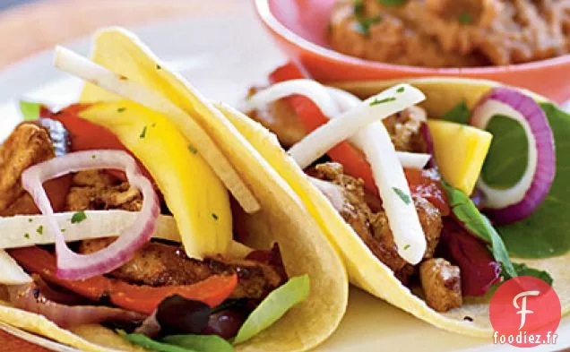 Tacos au Poulet Fiesta à la Mangue et Salade de Jicama