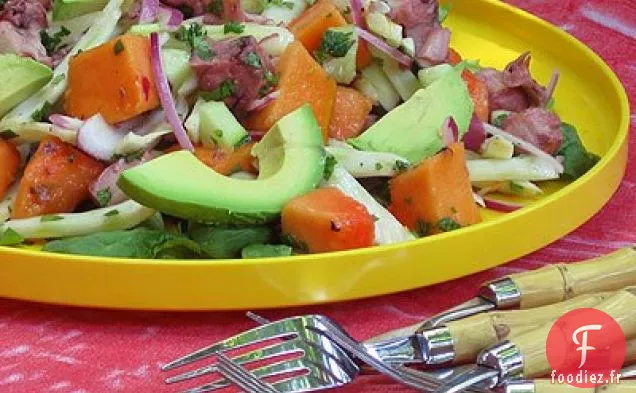 Salade De Papaye Tropicale, Avocat Et Pulpo