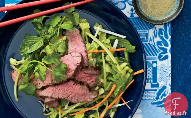 Salade d'Agneau Grillé à la Vinaigrette au Cumin