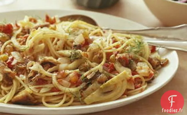 Spaghetti À La Sauce Sardine-fenouil Et Salade D'Épinards