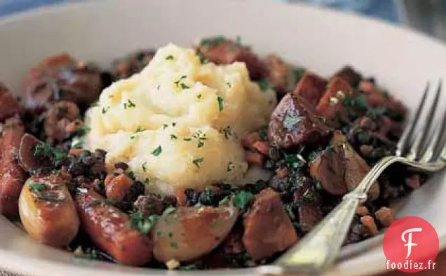 Échalotes Braisées et Légumes d'Automne avec Sauce au Vin Rouge
