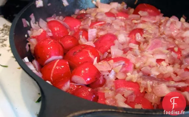 Radis Braisés (encore) - Cette Fois Avec Du Vinaigre De Riz Et De La Menthe