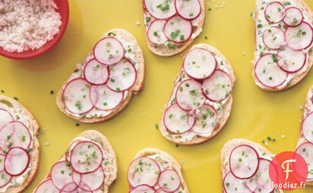 Sandwichs au Thé Radis-Ciboulette au Sésame et au Gingembre