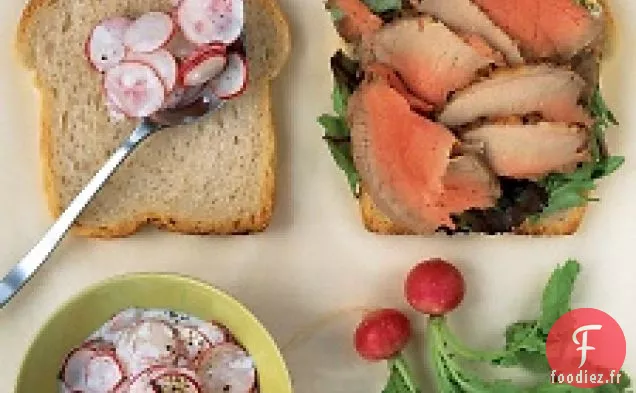 Sandwich À La Salade De Boeuf Et Radis