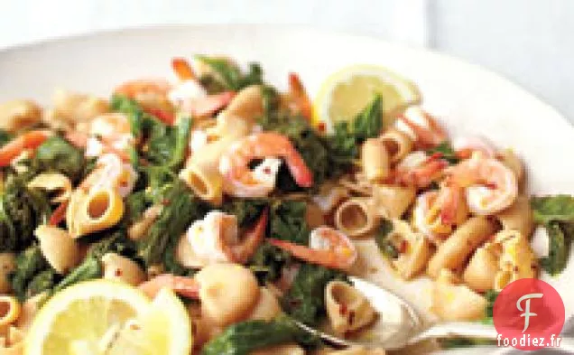 Feuilles De Moutarde, Crevettes Et Pâtes D'Anchois