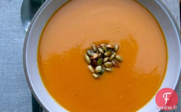 Soupe à la Patate Douce et à la noix de coco