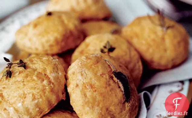 Biscuits à la Patate Douce Garnis d'Herbes