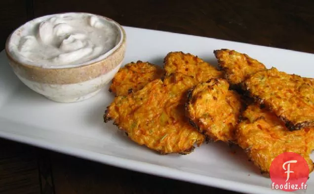 Chips De Patates Douces Au Fromage Avec Trempette Au Yogourt Fumé