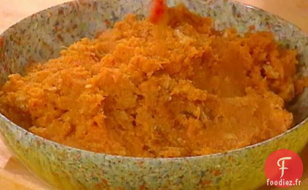 Patates Douces Écrasées aux Noix De Pécan au Bourbon