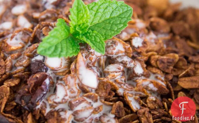 Granola aux Cerises au Chocolat