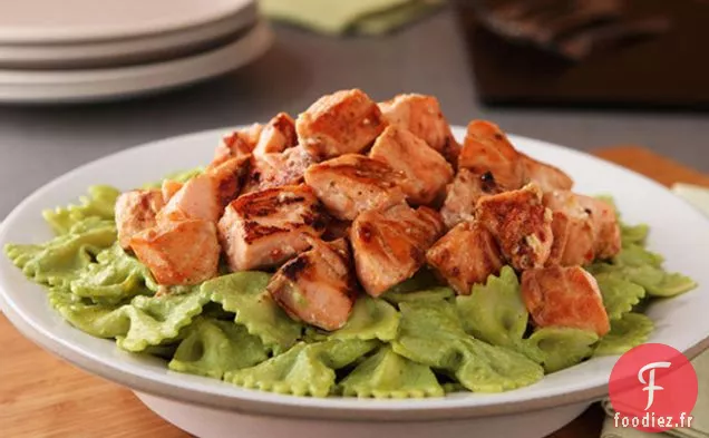 Noeuds Papillon Poblano Crémeux Au Saumon