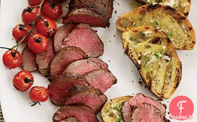 Filet de Bœuf Grillé au Beurre d'Ancho-Jalapeńo