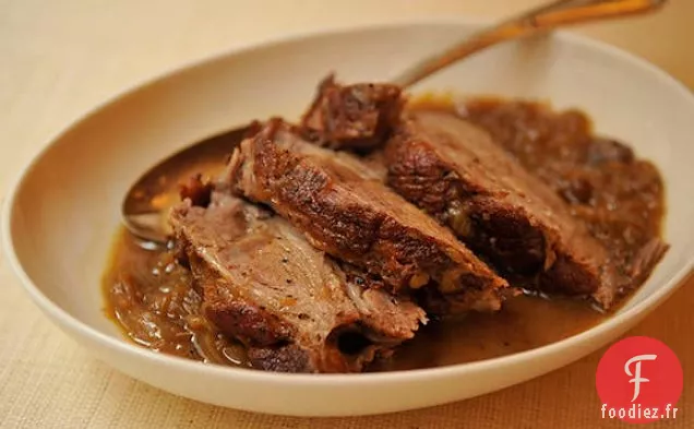 Épaule De Porc Braisée Au Cidre Avec Oignon Caramélisé Et Pomme Co