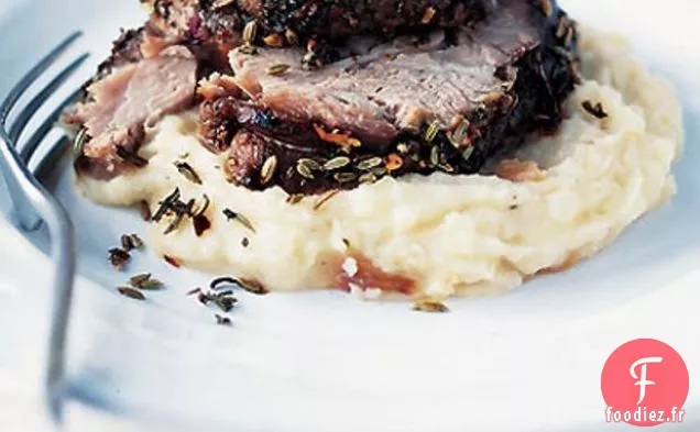 Porc Toscan Rôti Lentement Avec Purée D'Ail Rôti