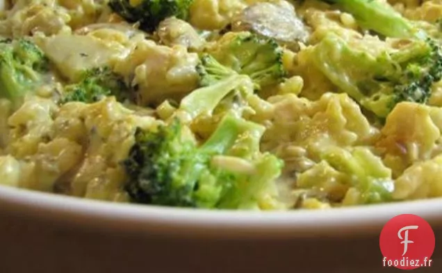 Casserole De Poulet, Champignons, Brocoli Et Riz