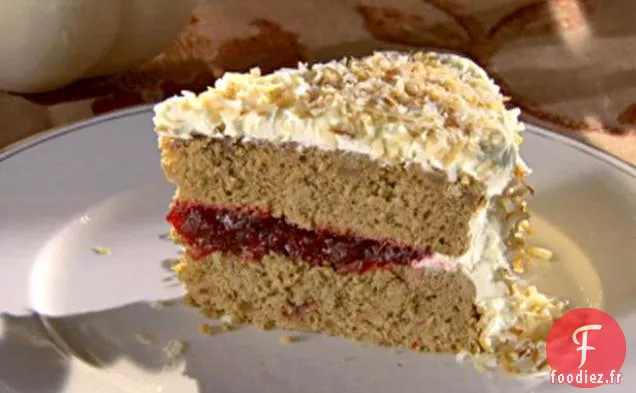 Gâteau aux Patates Douces avec Glaçage à la Noix de coco