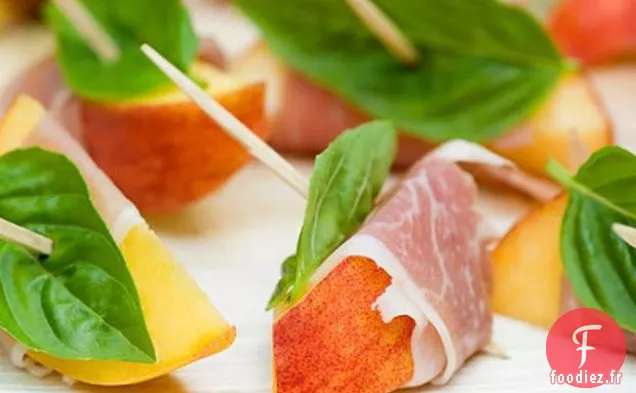 Pêches Épicées Au Jambon Et Basilic