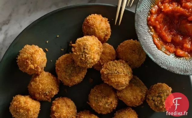 Boulettes De Viande Frites À La Ricotta Et À La Sauge