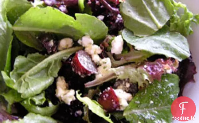 Dîner Ce Soir: Salade De Raisins Et De Feta Au Romarin