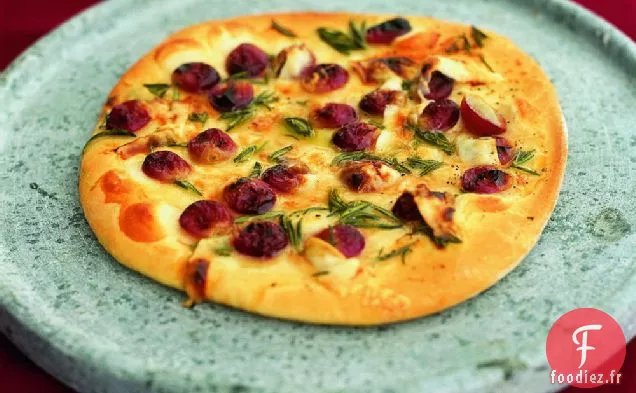 Pizza aux Raisins Rouges au Miel, Romarin et Pecorino